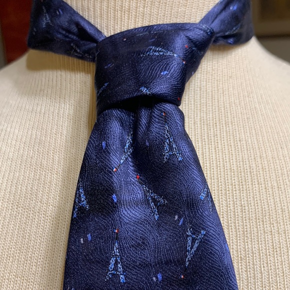 ROGER L. PARIS EIFFEL TOWER NECKTIE - Picture 1 of 11